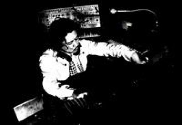 fish tone (Atsuhiko Nakatsubo)