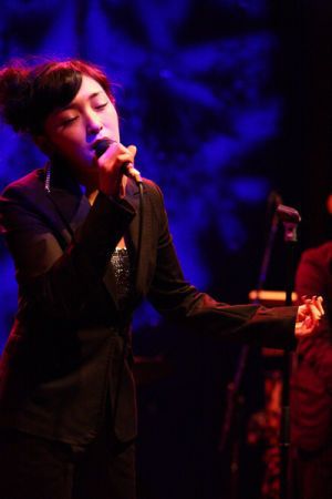 AI KAGO meets JAZZ ~加護亜依ジャズを唄う~