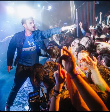 blur、Primal Scream、My Bloody Valentineなどが出演するフェスティバル「TOKYOROCKS 2013」が各日のラインナップを発表