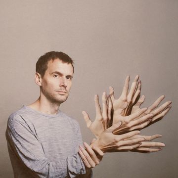 CLARK最新作『Feast / Beast』の詳細が明らかに!収録曲から初公開曲2曲を公開