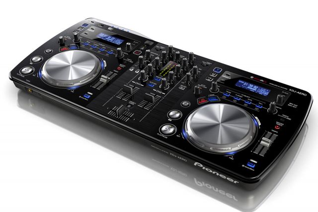 Pioneer「XDJ-AERO」商品発表会