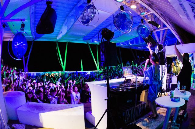 ageHa BEACH 2011 x BLUE WINDY NIGHT