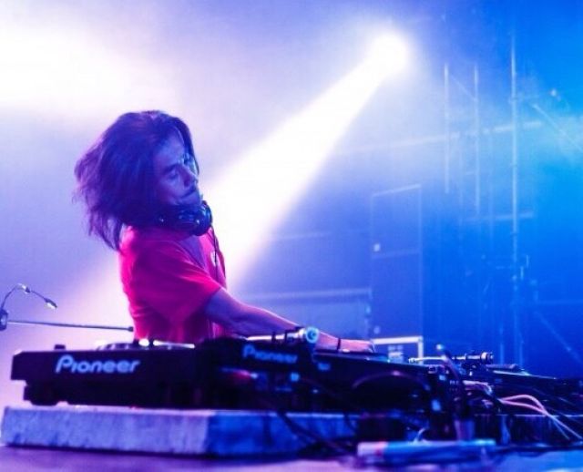 DJ MAMEZUKA