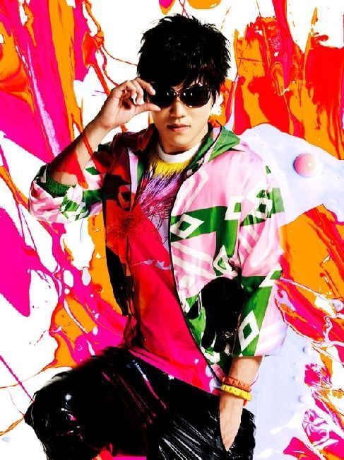 LOCSTER presents STUDIO APARTMENT