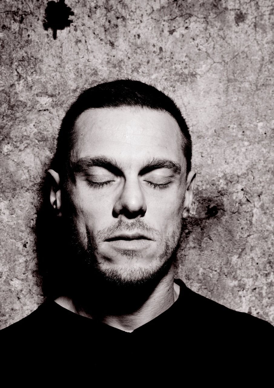 Travelling Vol.01 -Berlin vs Tokyo-