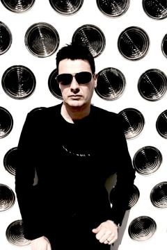 MULLER RECORDS NIGHT