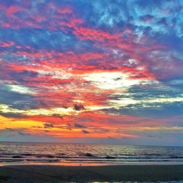 みぎわ -平日びわ湖バレアリック-