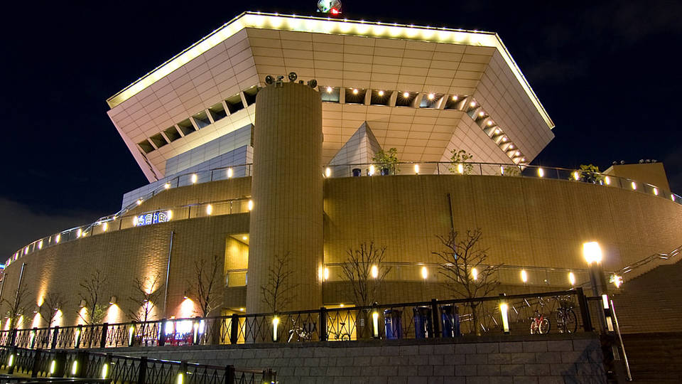  A Hundred Birds Orchestra “Dance Music meets Orchestral Unit on Christmas 2018”