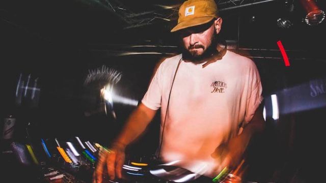 OTHERTHEQue! & DODGY DEALS CLUB