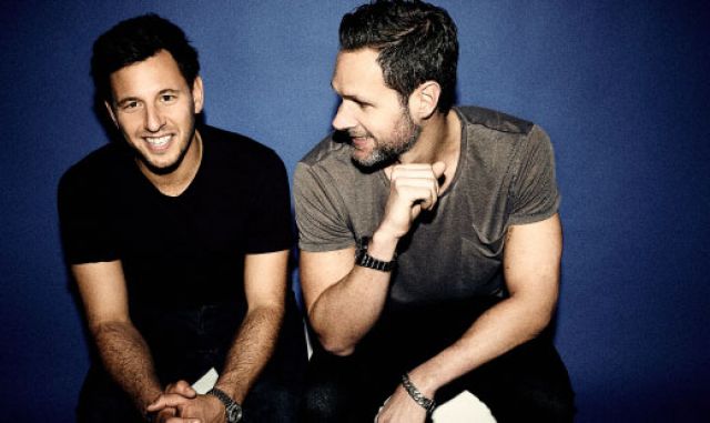 EDGE HOUSE feat. PROK & FITCH