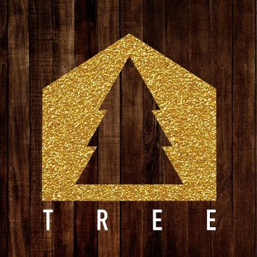 Tree　"Christmas Tree"