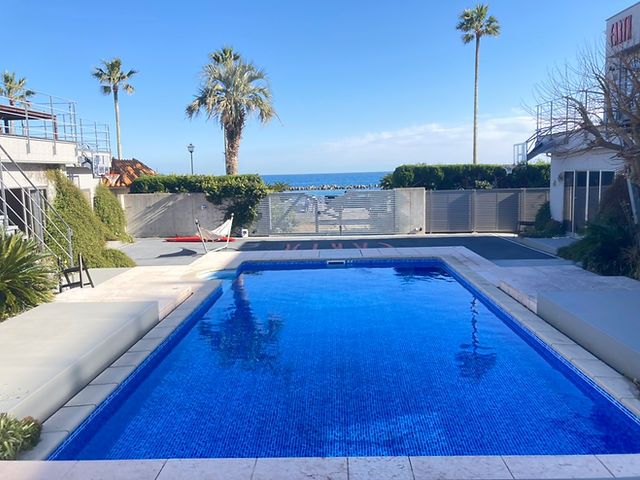 鴨川 POOL DEBUdance【プールPARTY】