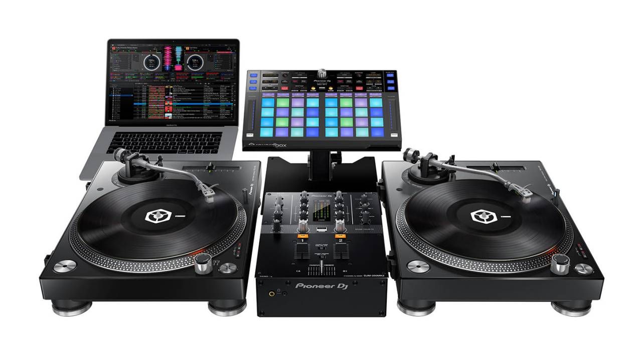 Pioneer DJが32個のパッドを搭載したDJコントローラー「DDJ-XP1」を発表! 楽曲管理アプリケーション「rekordbox」もバージョンアップ